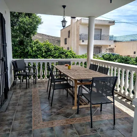 Con Piscina En Holiday home Nijar