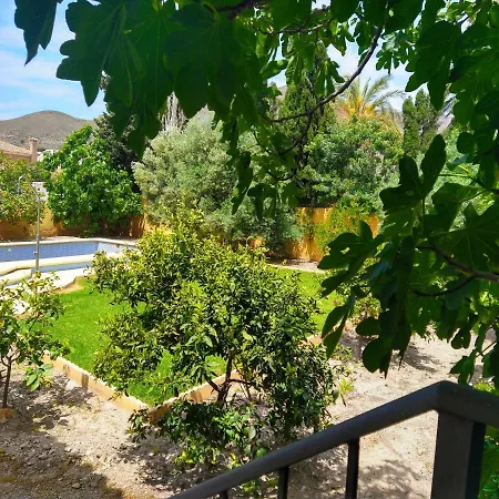 Con Piscina En Nijar